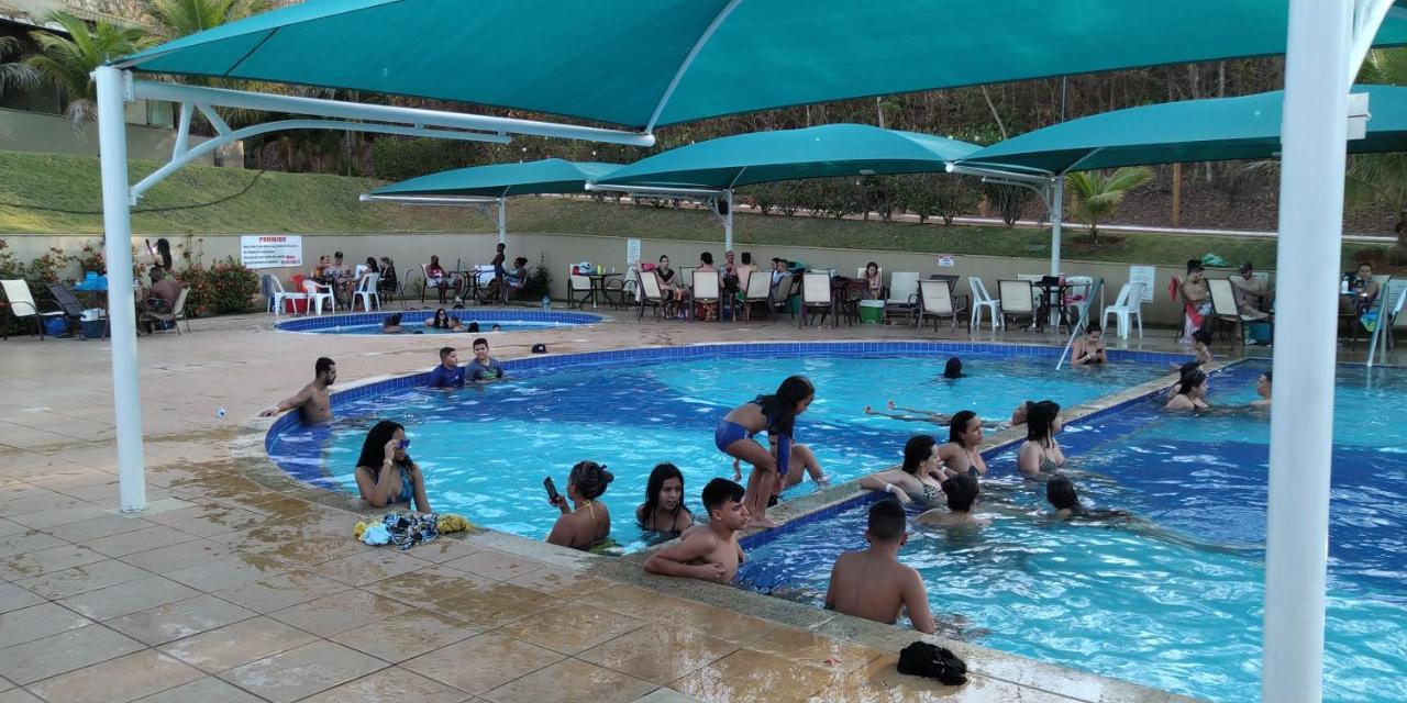 Aldeia Do Lago C204- Com Cozinha , Churrasqueira E Bebidas Liberadas No Parque Aquatico, Internet Banda Larga, Ponto Recarga De Carro Eletrico كلدس نوفاس المظهر الخارجي الصورة