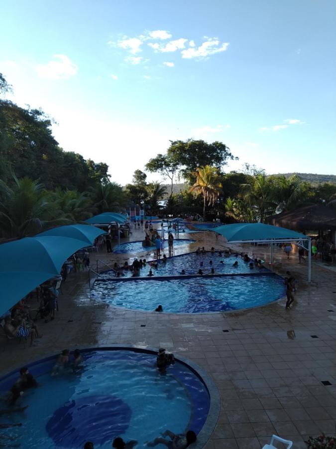 Aldeia Do Lago C204- Com Cozinha , Churrasqueira E Bebidas Liberadas No Parque Aquatico, Internet Banda Larga, Ponto Recarga De Carro Eletrico كلدس نوفاس المظهر الخارجي الصورة