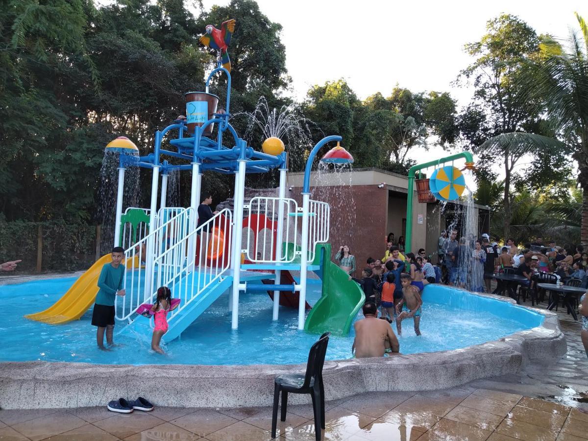Aldeia Do Lago C204- Com Cozinha , Churrasqueira E Bebidas Liberadas No Parque Aquatico, Internet Banda Larga, Ponto Recarga De Carro Eletrico كلدس نوفاس المظهر الخارجي الصورة